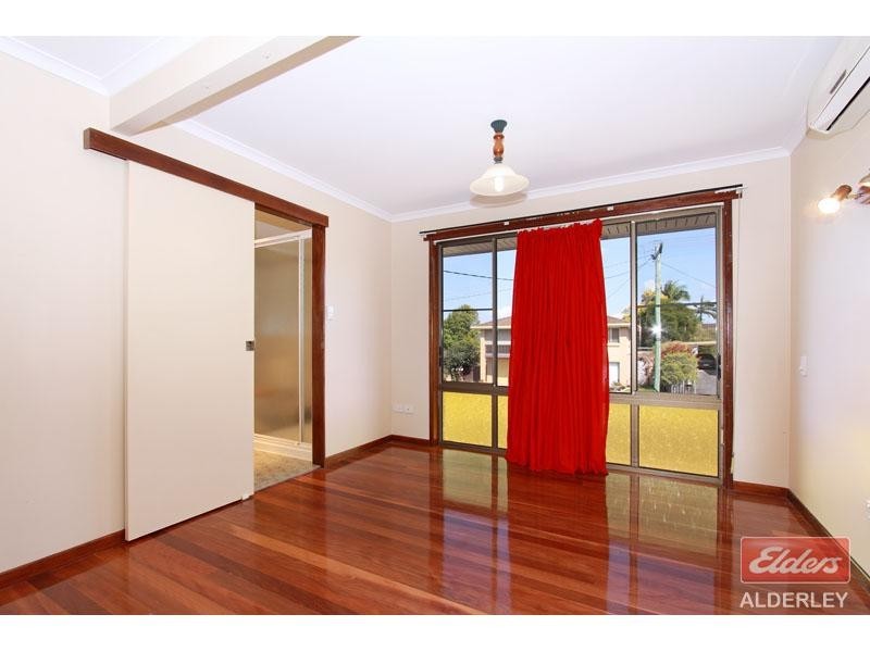 6 Guards Street, Bray Park QLD 4500