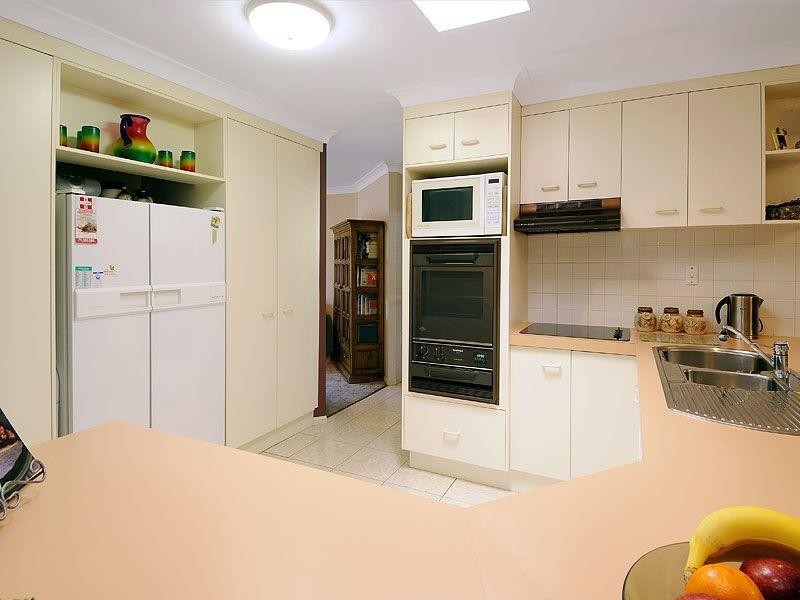 1 Kingfisher Street, Albany Creek QLD 4035