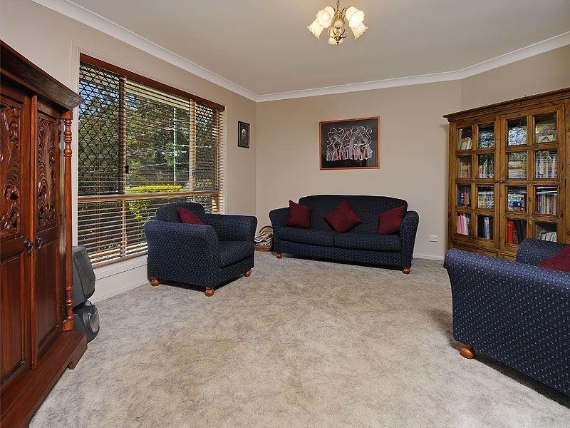 1 Kingfisher Street, Albany Creek QLD 4035