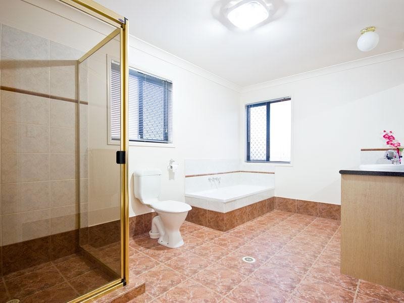 3 Bona Vista Court, Cleveland QLD 4163