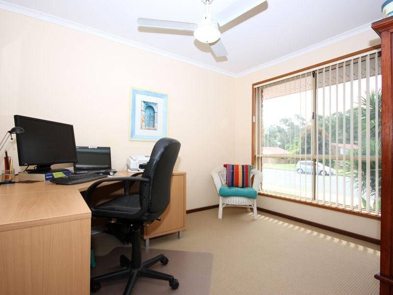 77 Yingally Drive, Ferny Hills QLD 4055
