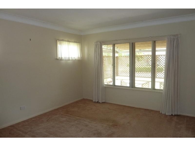 90 Griffith Street, Everton Park QLD 4053