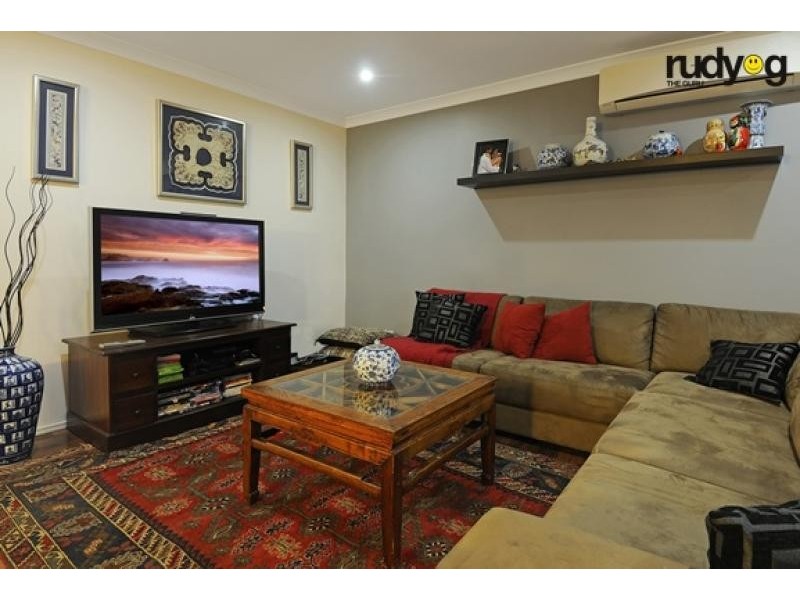15 Ladbroke Close, Carseldine QLD 4034