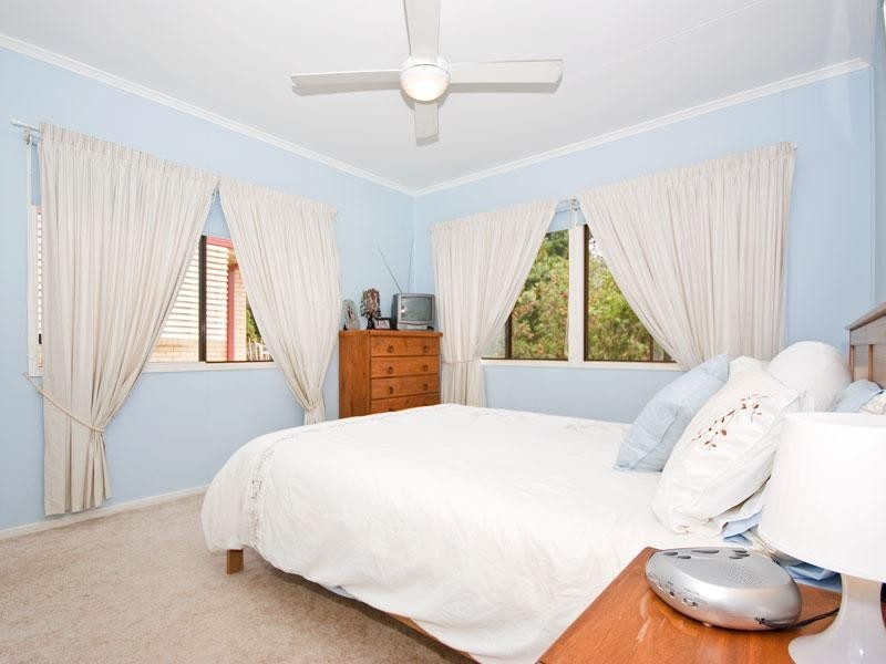 29 Kolora Crescent, Ferny Hills QLD 4055