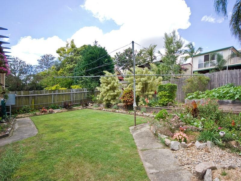 29 Kolora Crescent, Ferny Hills QLD 4055