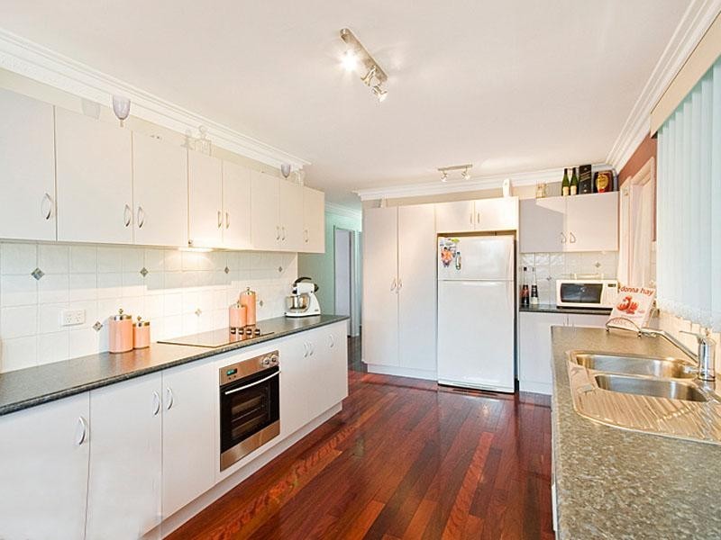 16 Peters Street, Enoggera QLD 4051
