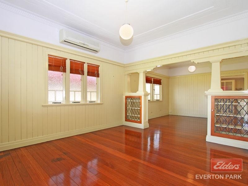 31 Clifford Street, Stafford QLD 4053