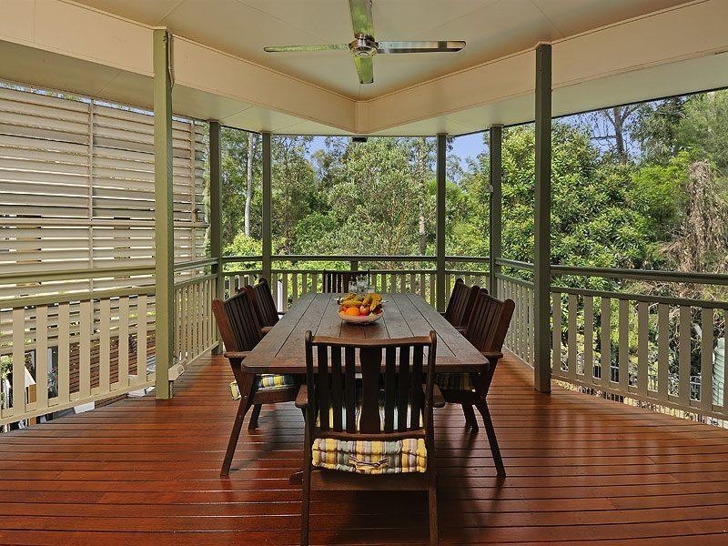 12 Fiddlewood Place, Bridgeman Downs QLD 4035