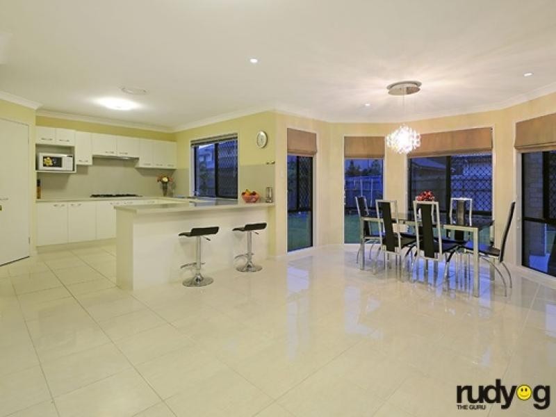 3 Taunton Street, Carseldine QLD 4034