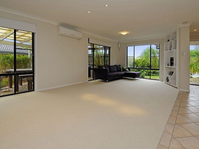 4 Sabu Court, Mcdowall QLD 4053