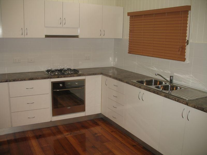 32 Camden Street, Albion QLD 4010