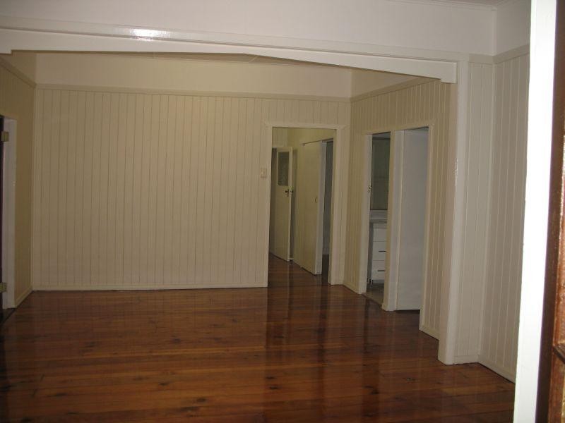 32 Camden Street, Albion QLD 4010