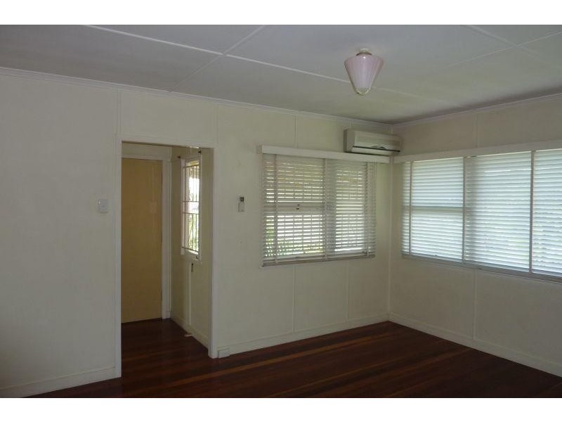 104 Armfield Street, Stafford QLD 4053