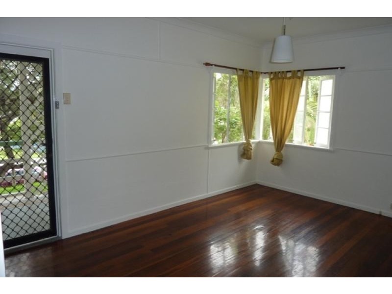 21 Suez Street, Mitchelton QLD 4053