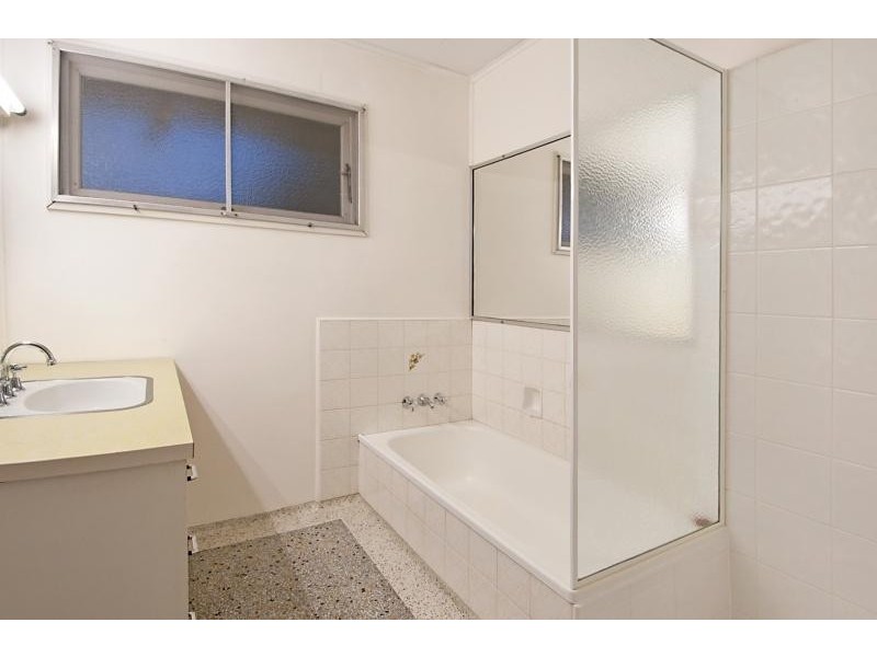 31 Gable Street, Stafford Heights QLD 4053