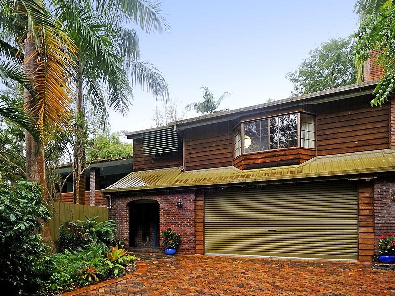 32 Owarra Avenue, Ferny Hills QLD 4055