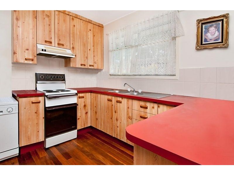 4 Hoxton Street, Arana Hills QLD 4054