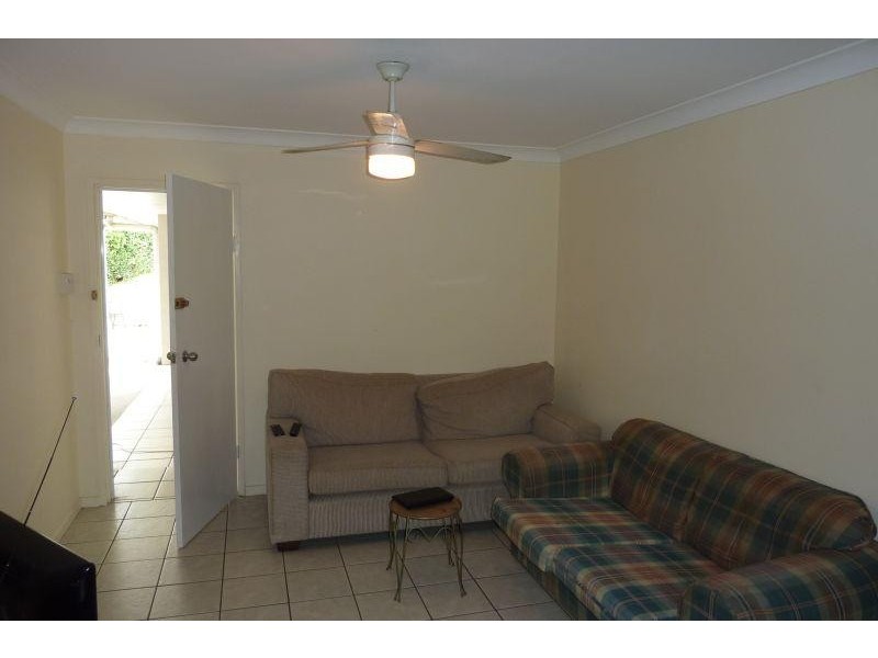Unit 2/54 Lemnos St, Red Hill QLD 4059