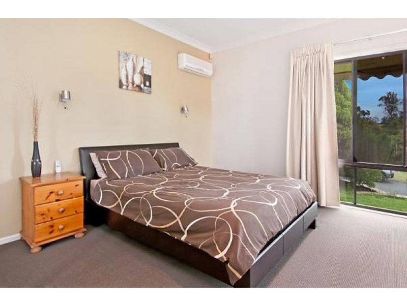 4 Bernays Close, Albany Creek QLD 4035