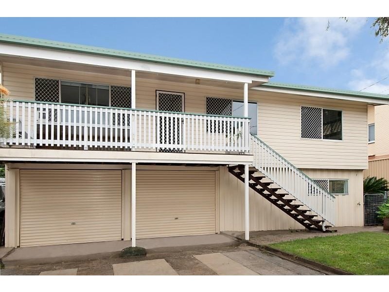 11 Venetia Street, Stafford Heights QLD 4053