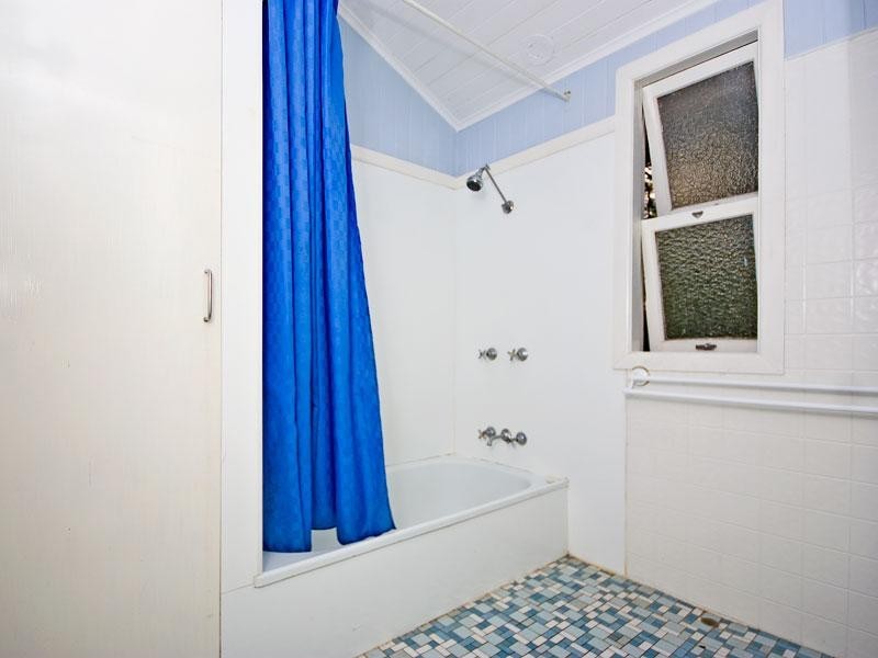 263 Samford Road, Enoggera QLD 4051