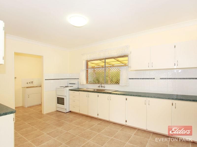 2 Griffin Street, Everton Park QLD 4053