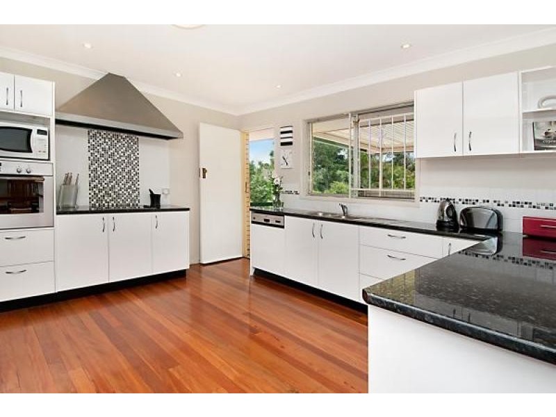 7 Heston Street, Stafford Heights QLD 4053