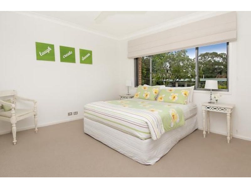 7 Heston Street, Stafford Heights QLD 4053