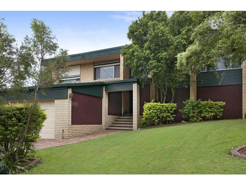 7 Heston Street, Stafford Heights QLD 4053