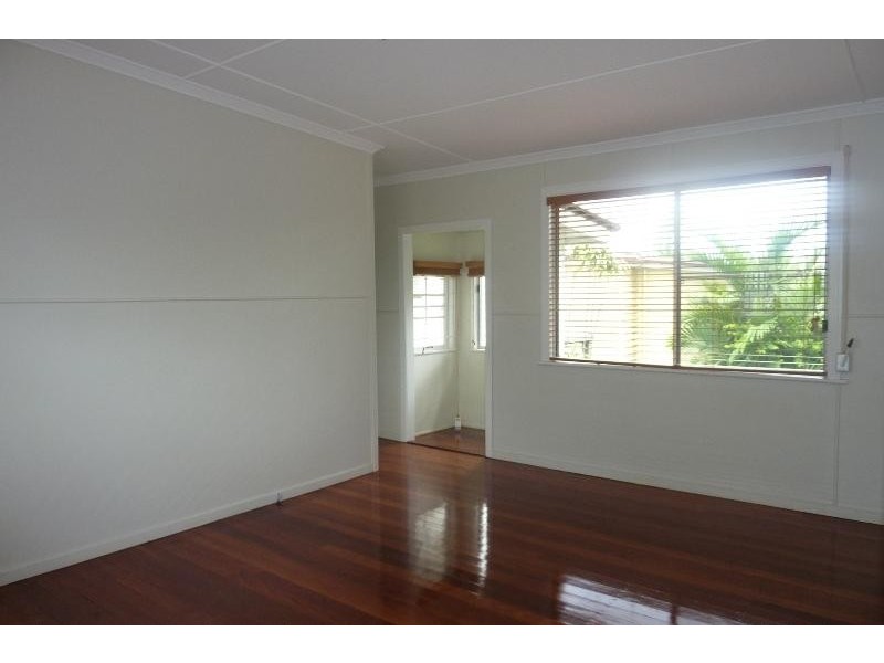 32 Camden Street, Albion QLD 4010