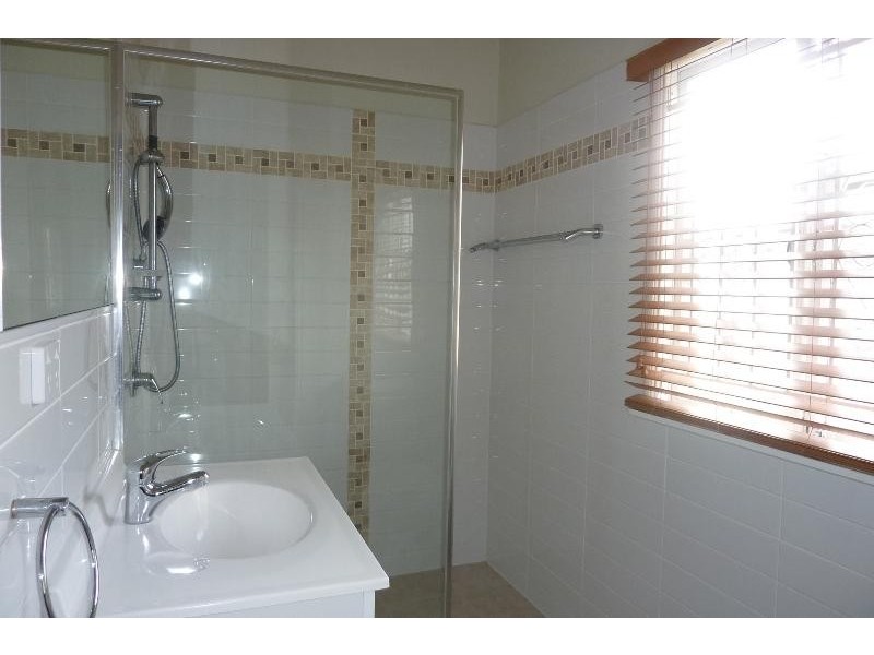 32 Camden Street, Albion QLD 4010