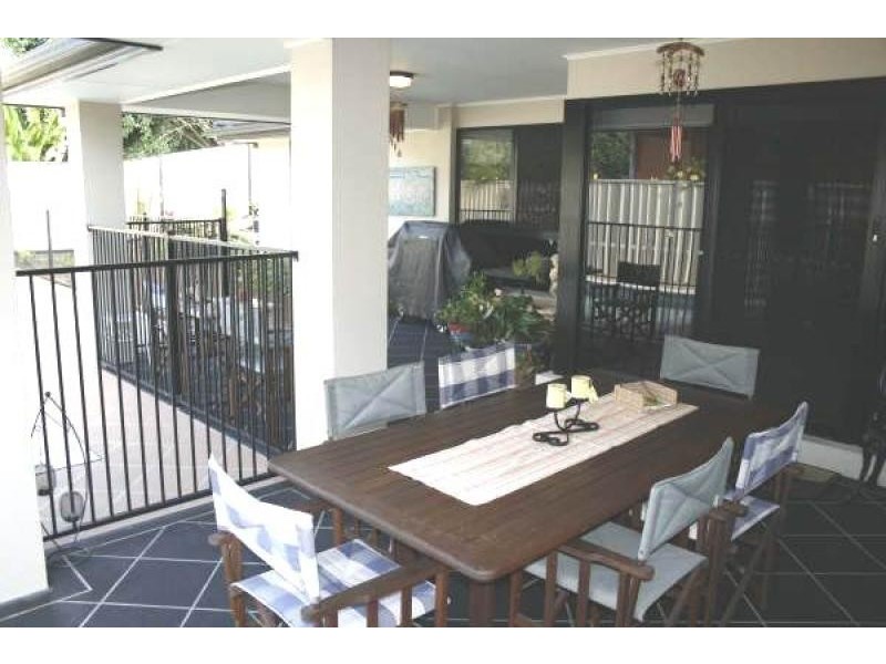 33 Ferndale Pl, Upper Kedron QLD 4055