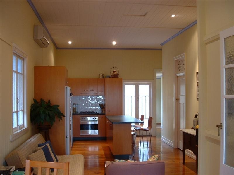 113 Empress Terrace, Bardon QLD 4065