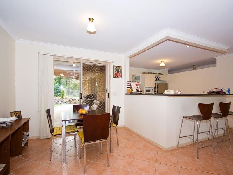 27 Montgomery Drive, Wellington Point QLD 4160