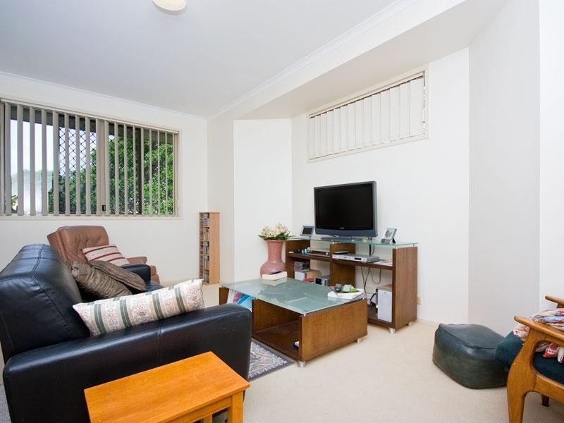 27 Montgomery Drive, Wellington Point QLD 4160