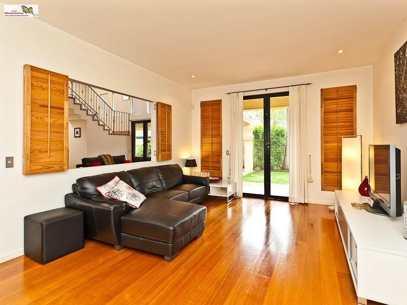 6 Ladd Close, Mcdowall QLD 4053