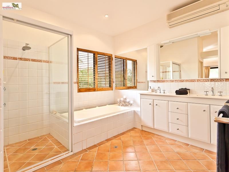 6 Ladd Close, Mcdowall QLD 4053