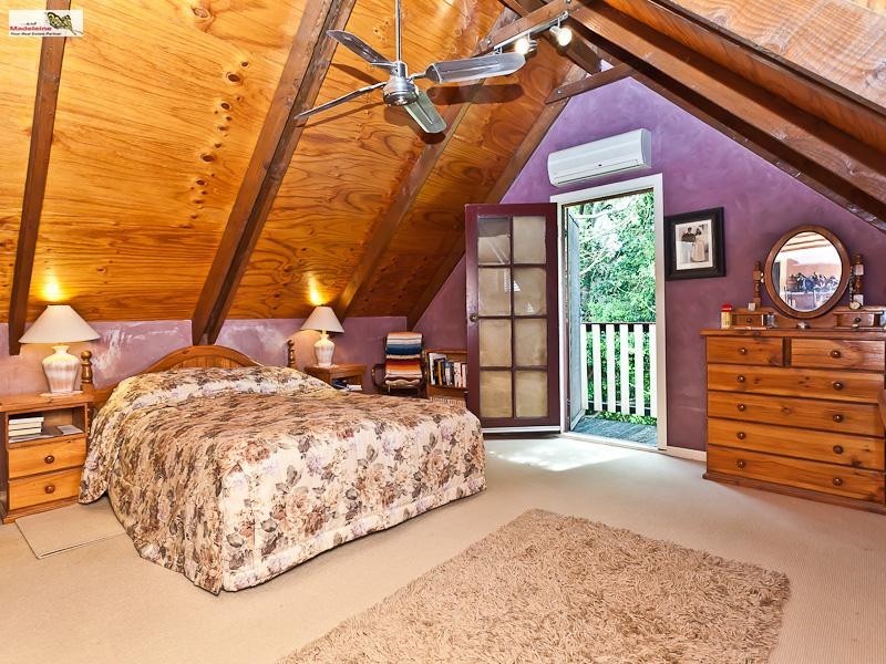 5 Poitier Street, Mcdowall QLD 4053