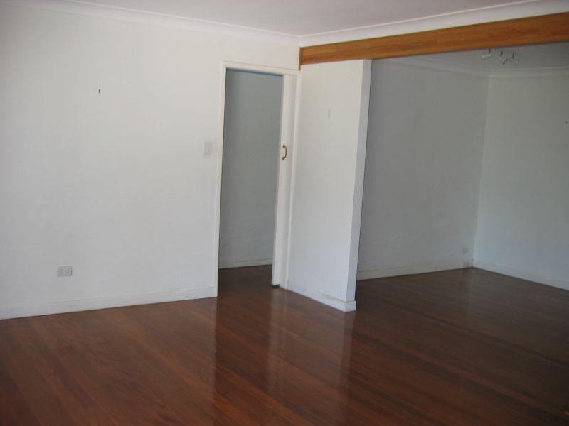 6 Caratel Street, Stafford Heights QLD 4053