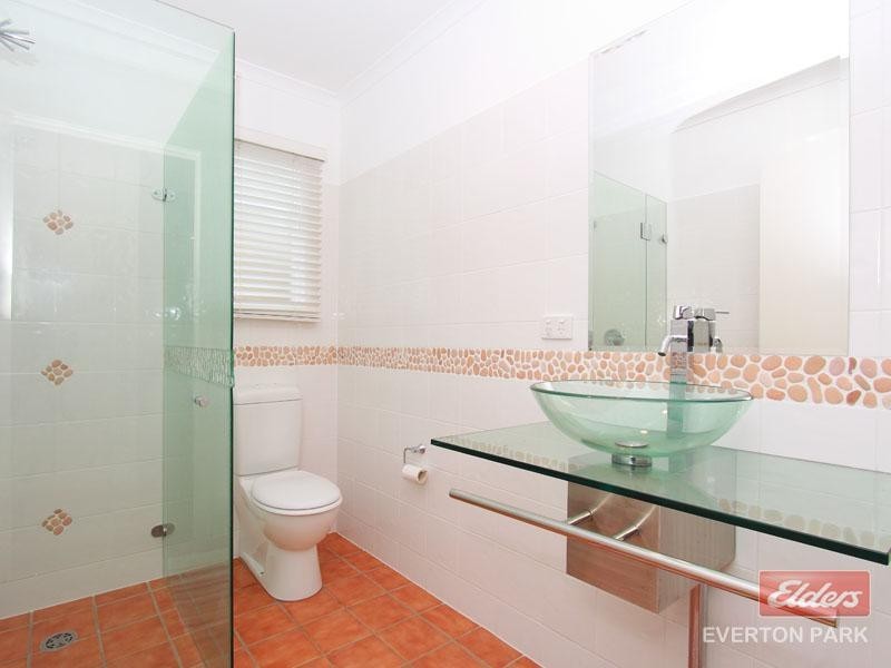 64 Ellerdale Street, Aspley QLD 4034