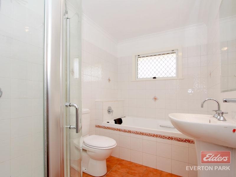 64 Ellerdale Street, Aspley QLD 4034