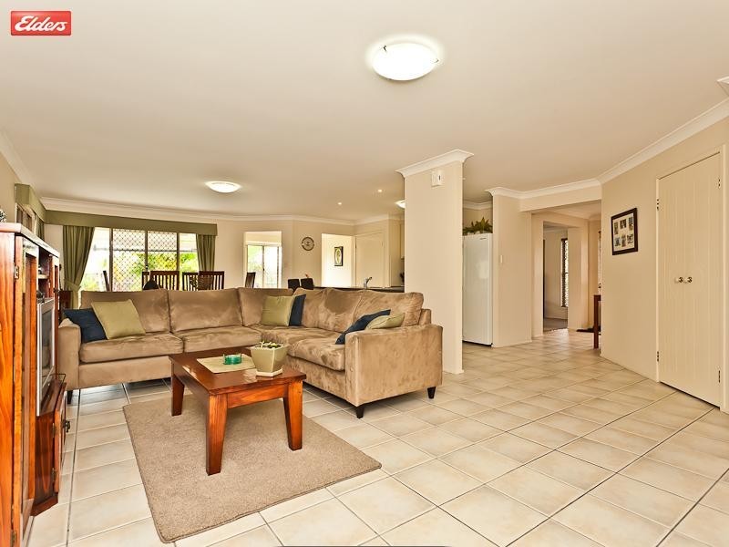 15 Dundee Place, Upper Kedron QLD 4055