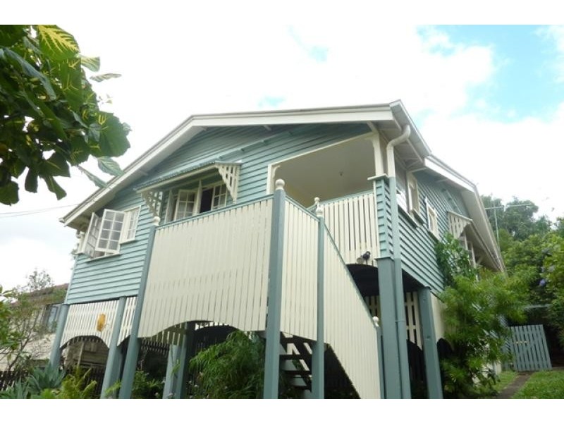 195 Boundary Road, Bardon QLD 4065