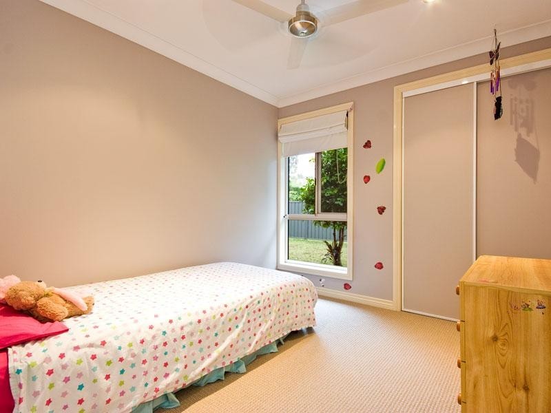 1 Ironwood Court, Arana Hills QLD 4054