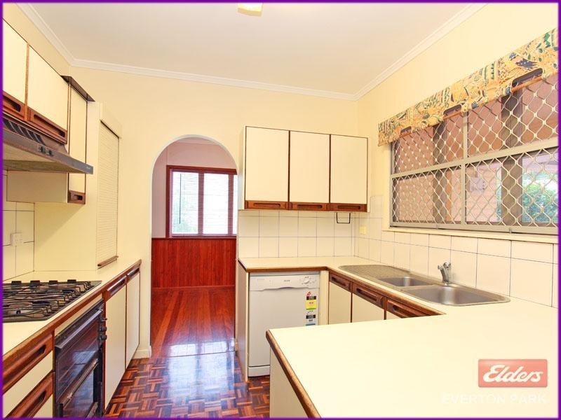 6 Mitta Street, Everton Park QLD 4053