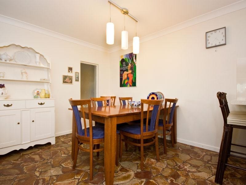 15 Penambul Crescent, Ferny Hills QLD 4055