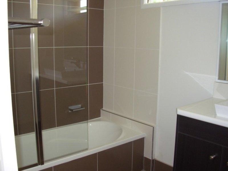 17 Kinnerton Street, Chermside West QLD 4032