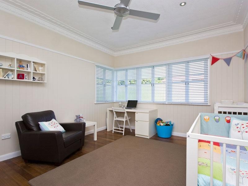 15 Meston Street, Mitchelton QLD 4053