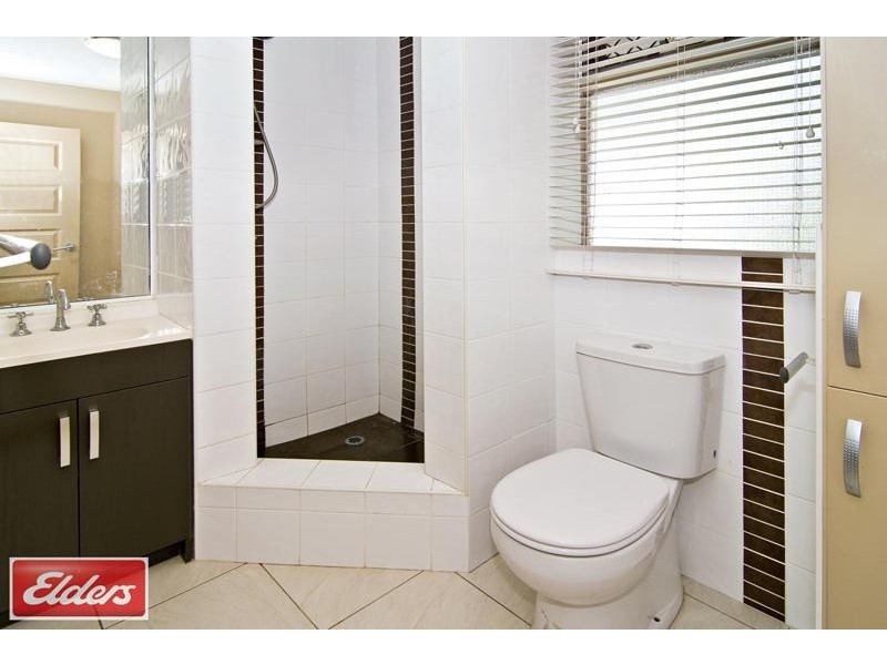 Unit 13/256 Kingsford Smith Drive, Hamilton QLD 4007