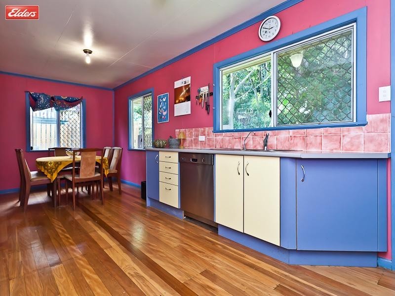 33 Landscape Street, Stafford Heights QLD 4053